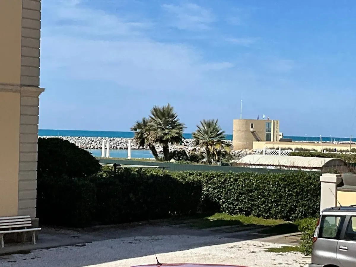 סן וינצ'נזו Casa Morandi Spiaggia דירה סן וינצ'נזו